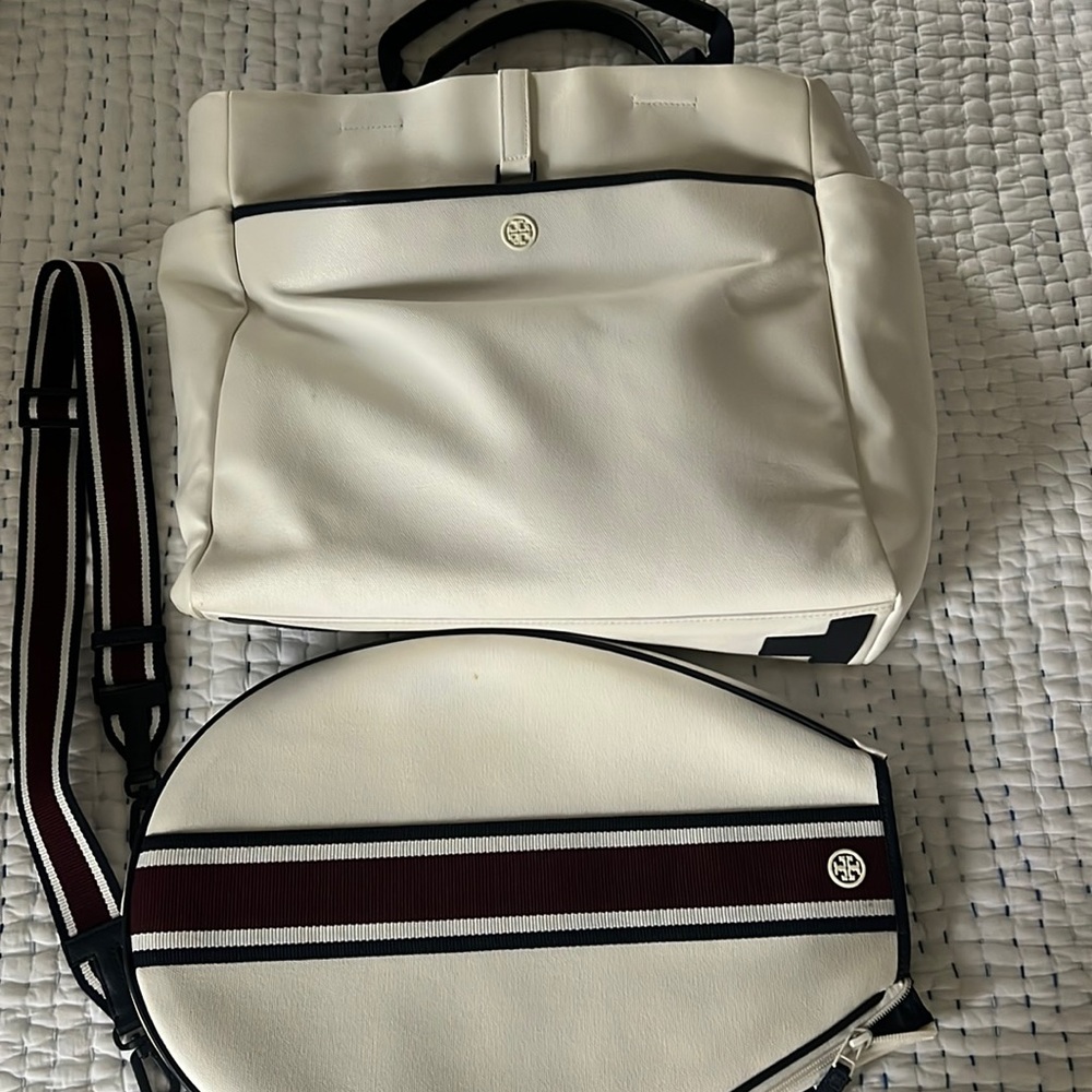 Tory Burch White and Burgundy Travel Bag - Picture 9 of 10